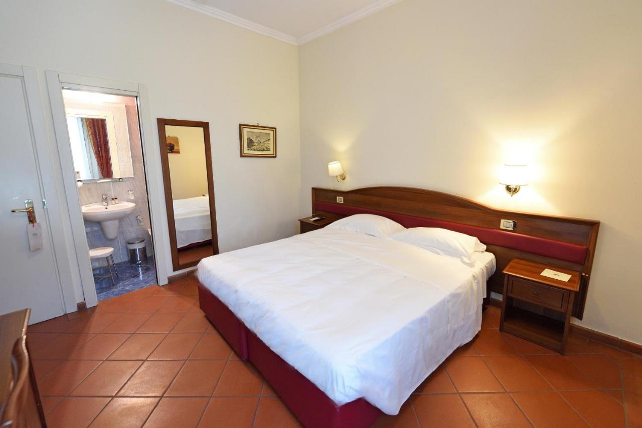 Relais La Corte Di Cloris Florencia Exterior foto